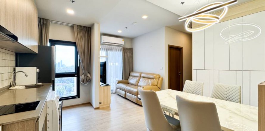 Condominio de 2 dormitorios en Suan Luang, Bangkok, Tailandia № 125828