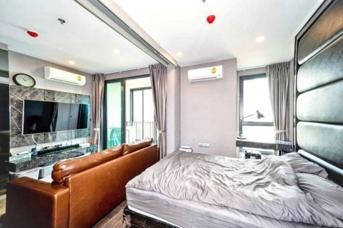 Eigentumswohnung in Bangkok, Thailand, 1 Schlafzimmer № 125827 - Foto 8