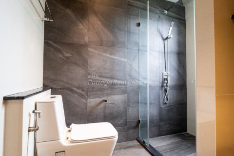Condominio de 2 dormitorios en Bang Lamung, Tailandia № 126551 - foto 11