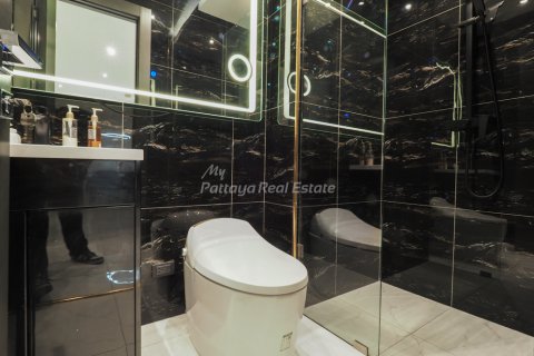 Condominio de 2 dormitorios en Bang Lamung, Tailandia № 126557 - foto 11