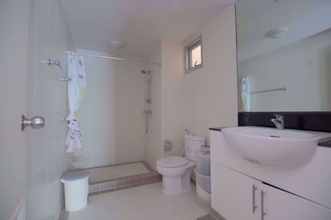 Condominio de 2 dormitorios en Watthana, Bangkok, Tailandia № 76514 - foto 6
