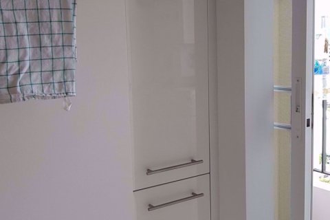 Condominio de 1 dormitorio en Watthana, Bangkok, Tailandia № 76595 - foto 15