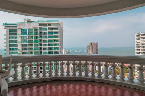 Condominio de 1 dormitorio en Bang Lamung, Tailandia № 125739 - foto 15