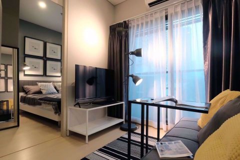 Sobre plano LUMPINI SUITE PHETCHABURI - MAKKASAN en Bangkok, Tailandia № 25923 - foto 3