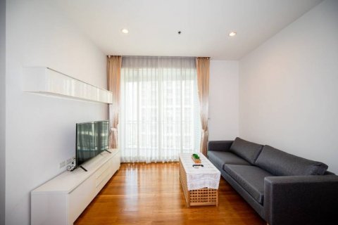 Condo in Bangkok, Thailand, 1 bedroom  № 126642 - photo 3