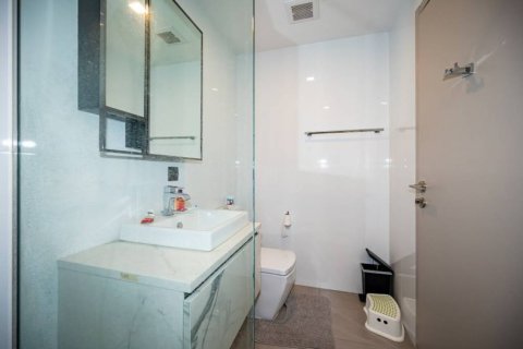 Condominio de 1 dormitorio en Bangkok, Tailandia № 126641 - foto 10