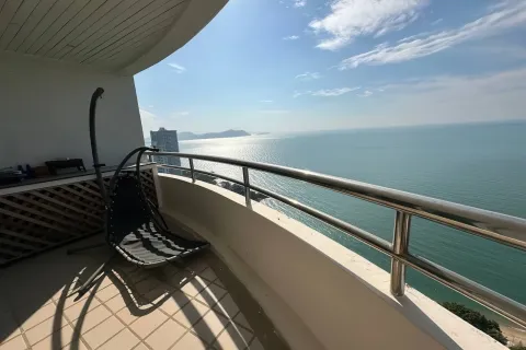 Appartement à Pattaya, Thaïlande 3 chambres № 80969 - photo 8