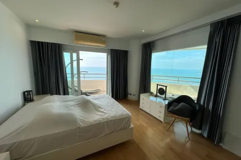 Appartement à Pattaya, Thaïlande 3 chambres № 80969 - photo 17