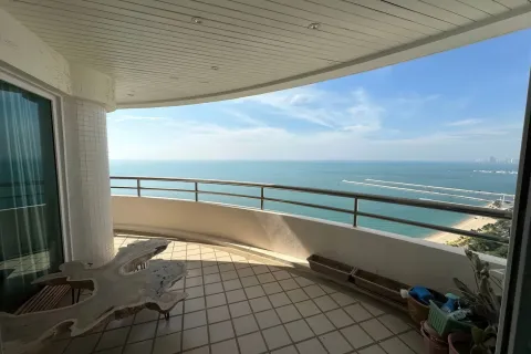 Appartement à Pattaya, Thaïlande 3 chambres № 80969 - photo 4
