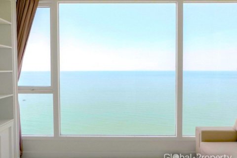 Condominio de 2 dormitorios en Pattaya, Tailandia № 81843 - foto 5