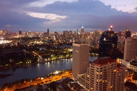 Off-Plan Millennium Residence in Bangkok, Thailand № 36648 - Foto 3