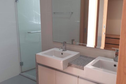 Off-Plan Millennium Residence in Bangkok, Thailand № 36648 - Foto 6