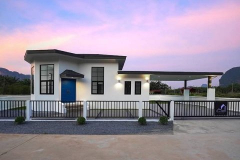 Chalet de 2 dormitorios en Krabi, Tailandia № 126721 - foto 6