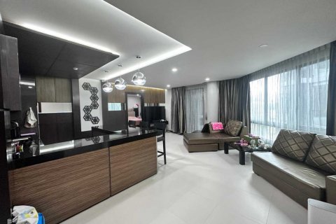 Condominio de 2 dormitorios en Phuket, Tailandia en The Regent Bangtao  № 120955