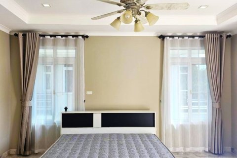 House in Pattaya, Thailand 4 bedrooms № 100740 - photo 15