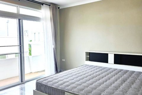 House in Pattaya, Thailand 4 bedrooms № 100740 - photo 16
