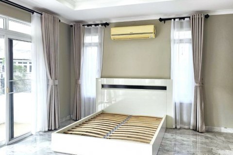 House in Pattaya, Thailand 4 bedrooms № 100740 - photo 17