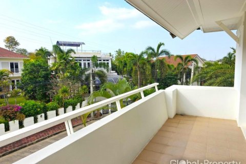 House in Pattaya, Thailand 4 bedrooms № 100740 - photo 7