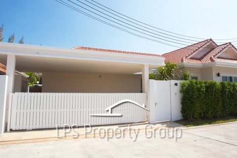 Casa de 3 dormitorios en Hua Hin, Tailandia № 125225 - foto 6