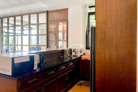 Casa de 3 dormitorios en Hua Hin, Tailandia № 125302 - foto 14