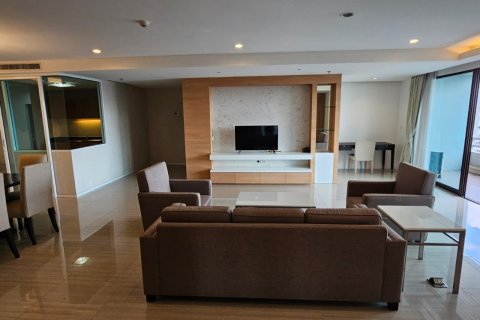 คอนโดมิเนียมในวัฒนา, กรุงเทพฯ, ประเทศไทย, 4 ห้องนอน № 123756 - รูปถ่าย 2