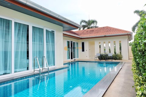 Estudio en Pattaya, Tailandia № 132181 - foto 2