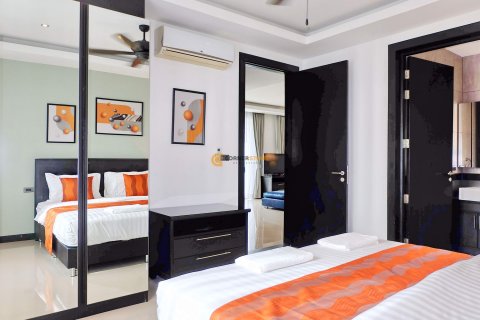 Estudio en Pattaya, Tailandia № 132181 - foto 30