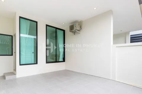 Casa de 2 dormitorios en Phuket, Tailandia № 131437 - foto 2