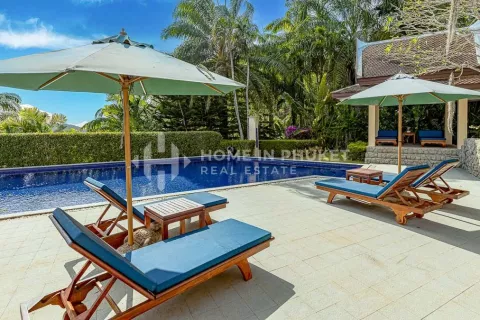 Casa de 4 dormitorios en Phuket, Tailandia № 131589 - foto 2