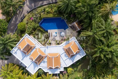 Casa de 4 dormitorios en Phuket, Tailandia № 131589 - foto 27