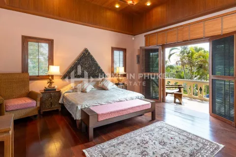 Casa de 4 dormitorios en Phuket, Tailandia № 131589 - foto 18