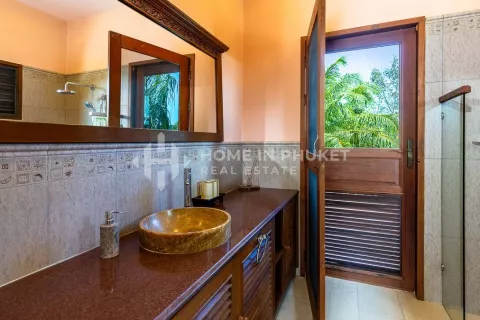Casa de 4 dormitorios en Phuket, Tailandia № 131589 - foto 21