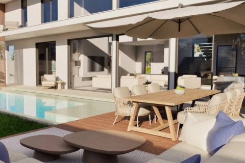 Chalet de 4 dormitorios en Pattaya, Tailandia № 132487 - foto 10