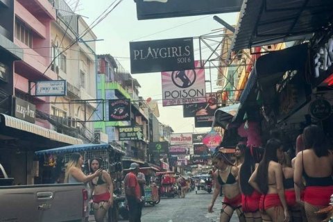 Local comercial en Pattaya, Tailandia № 132482 - foto 4