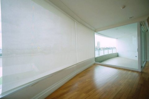 Condominio de 3 dormitorios en Bangkok, Tailandia № 132407 - foto 5