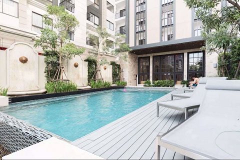 Condominio de 1 dormitorio en Khlong Toei, Bangkok, Tailandia № 76638 - foto 6