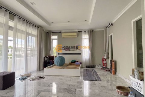 Estudio en Pattaya, Tailandia № 100303 - foto 14
