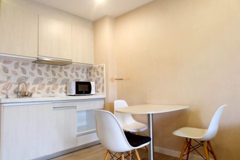 Estudio en el condominio en Jomtien Beach, Pattaya, Tailandia № 100241 - foto 4