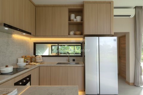 Casa de 3 dormitorios en Bang Lamung, Tailandia № 123436 - foto 5